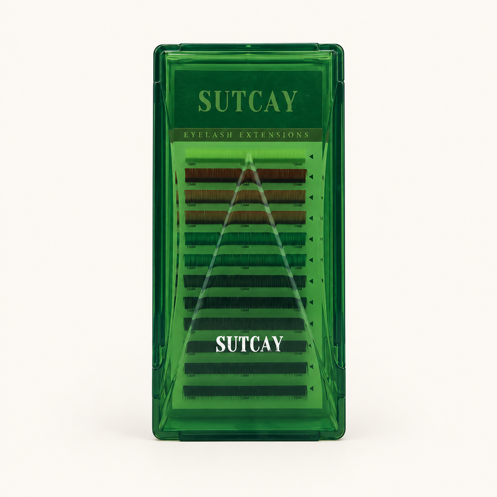SUTCAY mixed-color lash tray with its green case closed